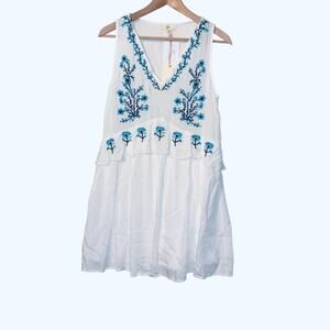 Entro mini dress sz small  NWT